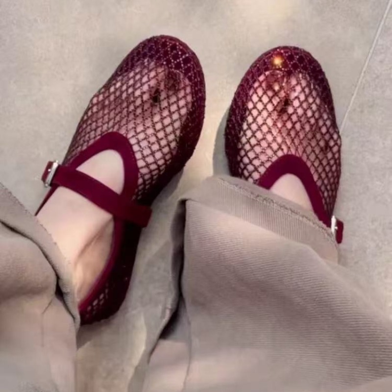 Women Fashion Store - Sandálias Femininas Vazadas com Strass, Novidade