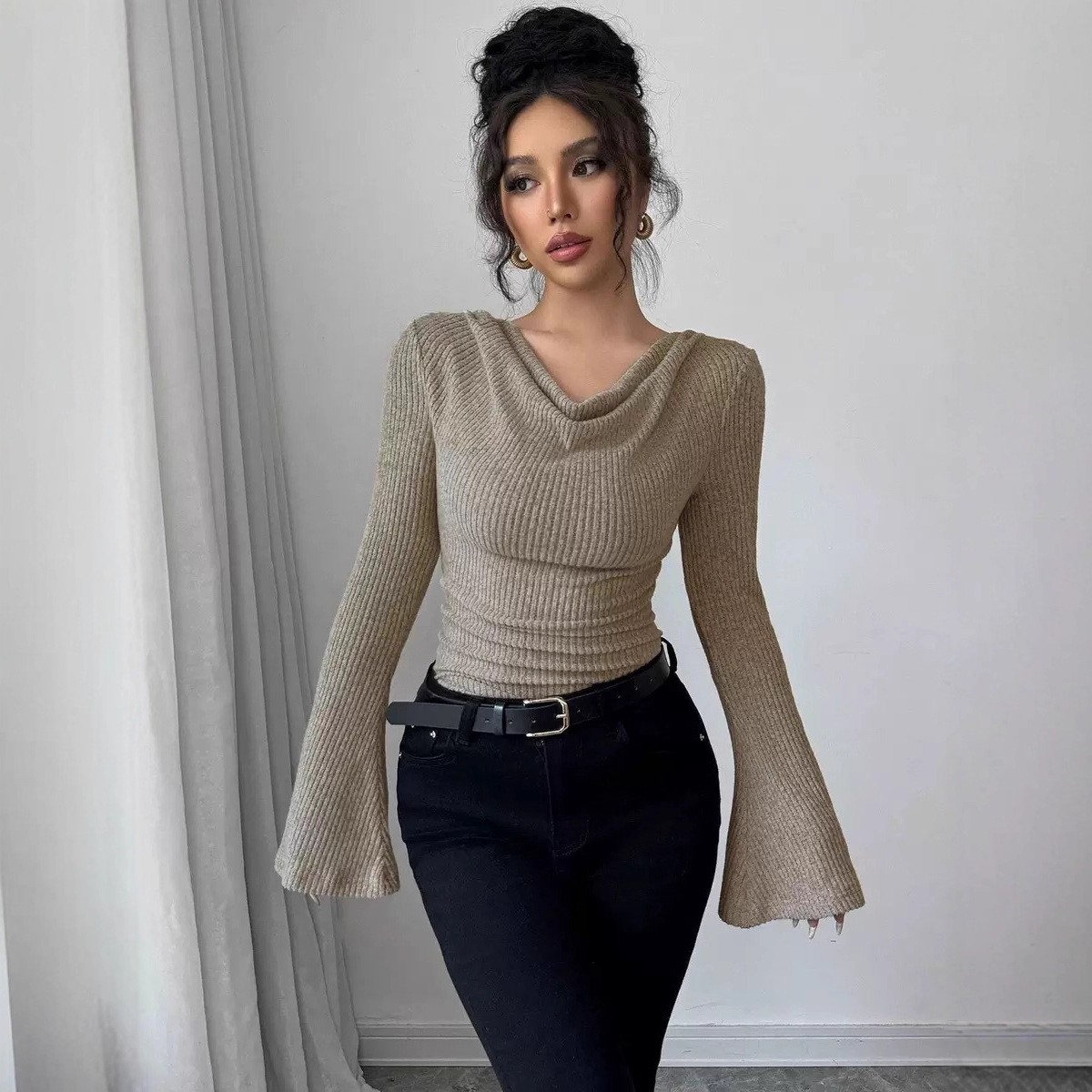 Blusa Feminina de Manga Longa  - Off Shoulder Top avaliação e preço