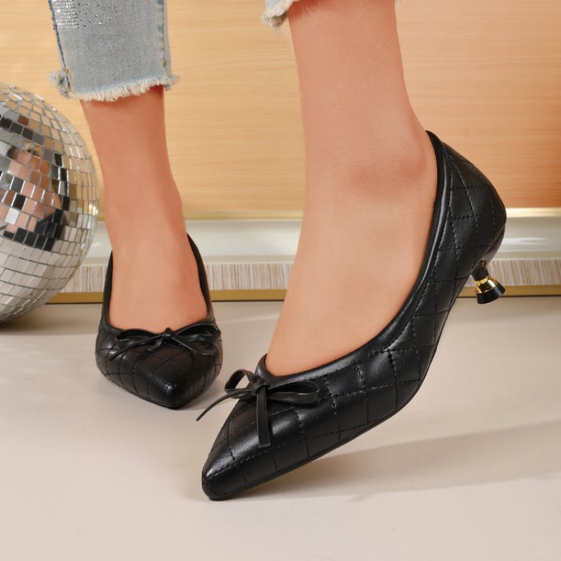 Scarpin Vintage Bico Fino Laço - Women Fashion Store avaliação e preço