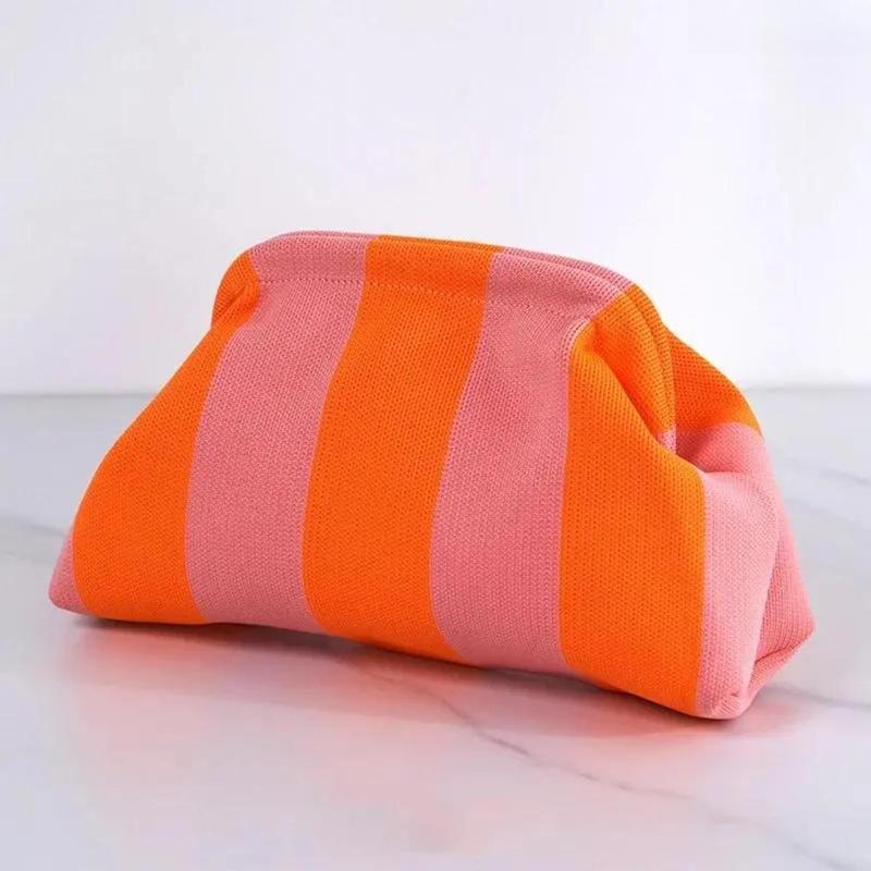 Bolsa Clutch de Crochê Feminin - Women Fashion Designer avaliação e preço